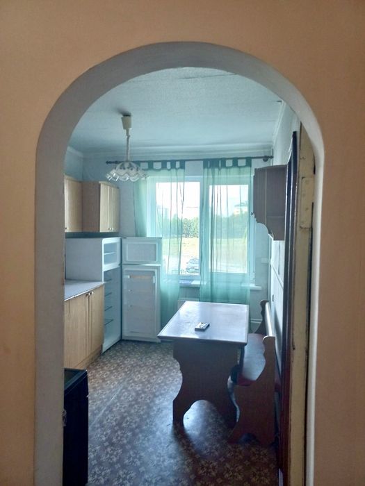 Продам 3-кімнатну квартиру 68,1 м², Вараш