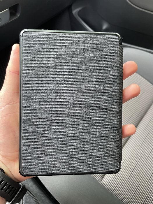 Amazon Kindle 10th