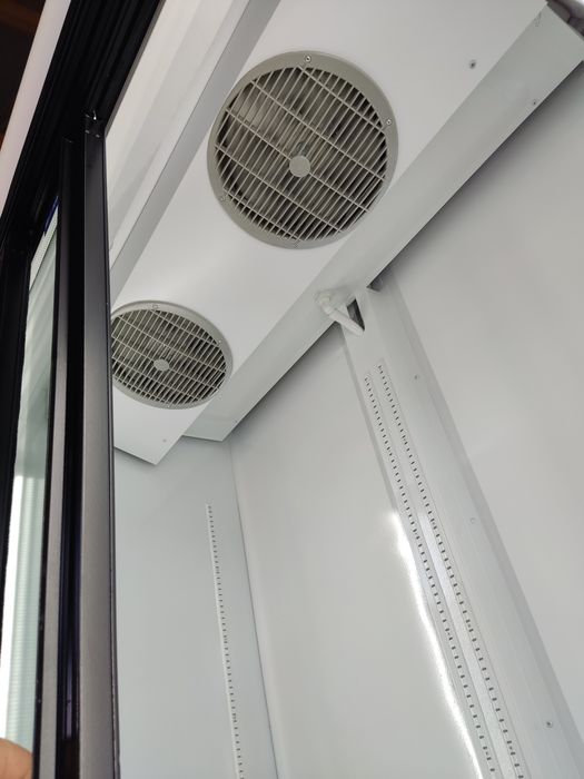 Вітрина холодильна вітрина холодильник шафа