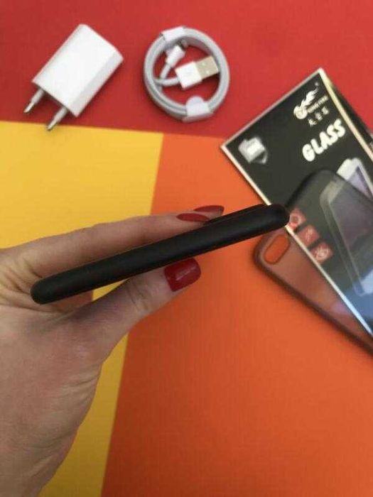 Продам iPhone 7 Plus Black 128 Gb / Айфон 7 Плюс 128 Гб