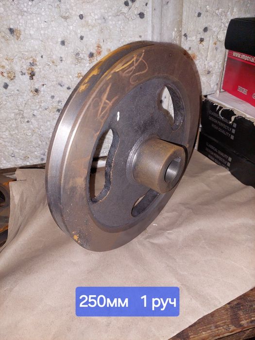 Шків. Шківи. Ремні до електродвигунів.Ремні