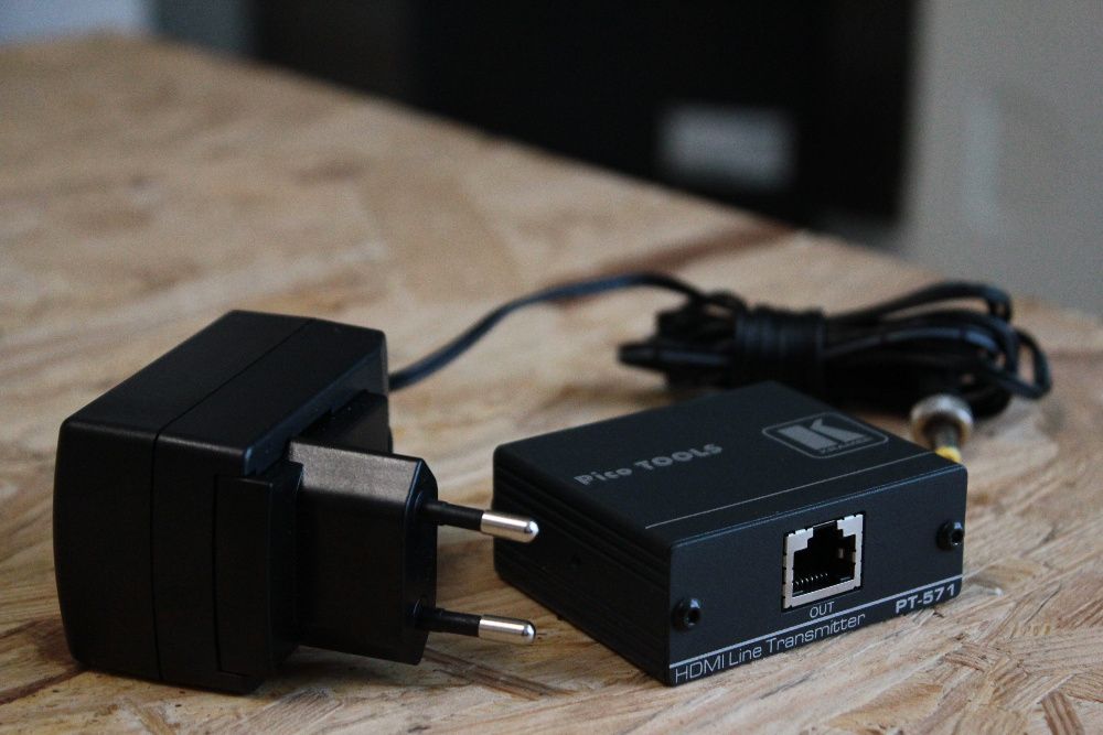 Продам приёмник HDMI по витой паре Kramer PT-572+