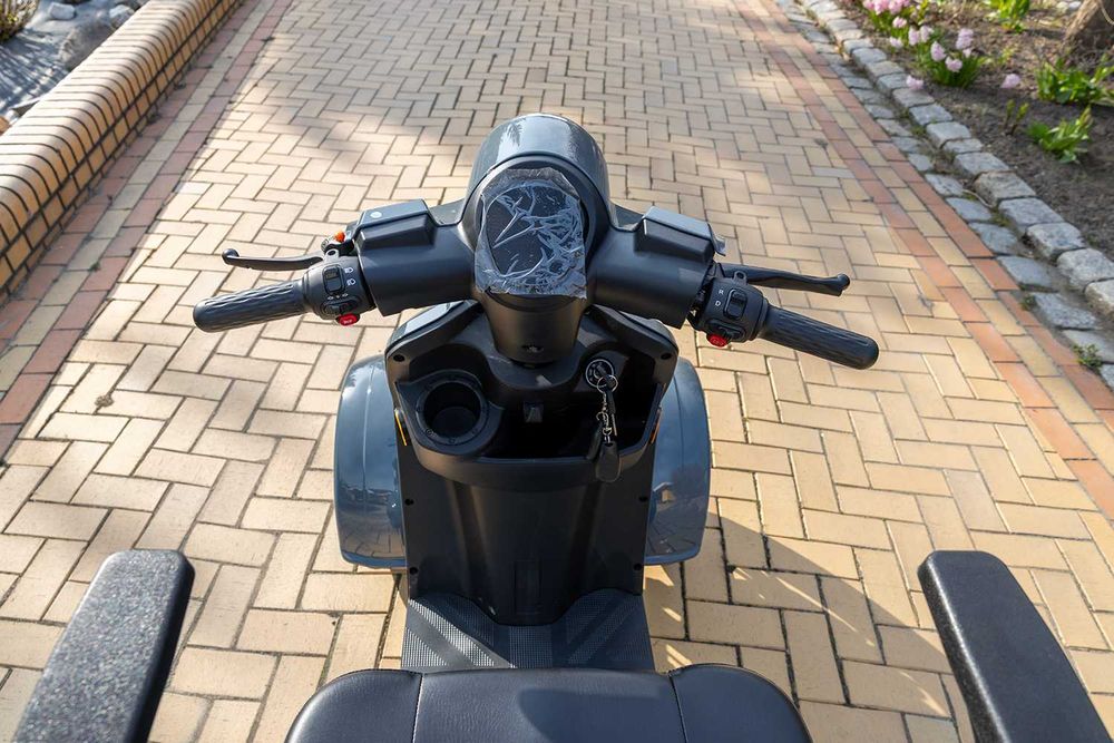 Skuter elektryczny inwalidzki dla seniora czterokołowy Excel Roadmaster