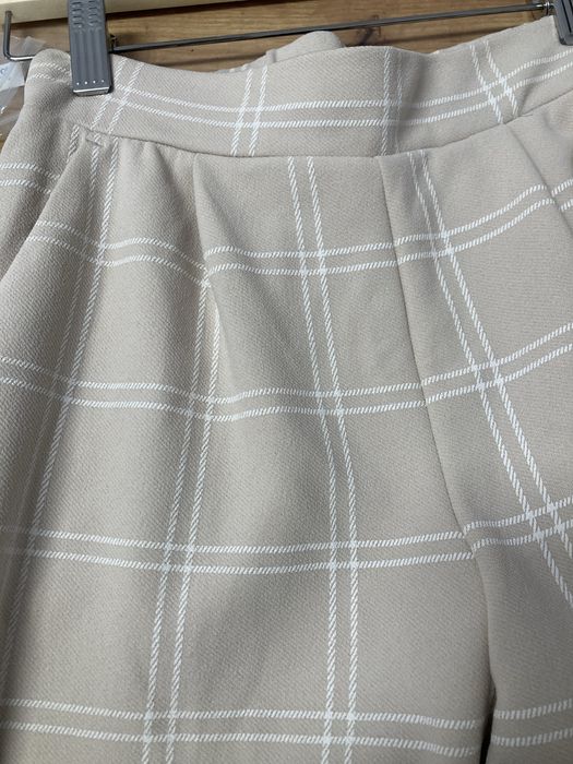 Spodnie damskie w kratke