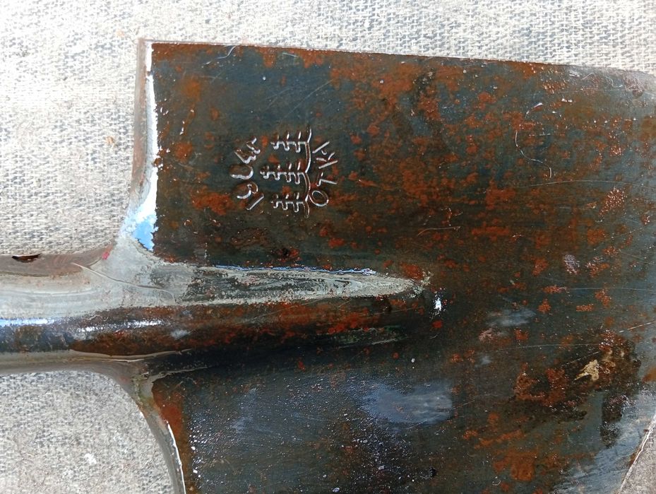 Лопата садовая, лопатка саперная советская