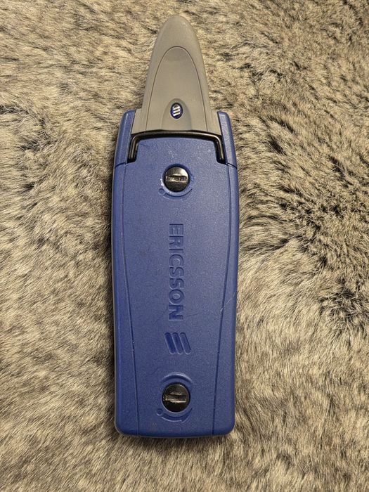 Telefon komórkowy  Ericsson R310s !