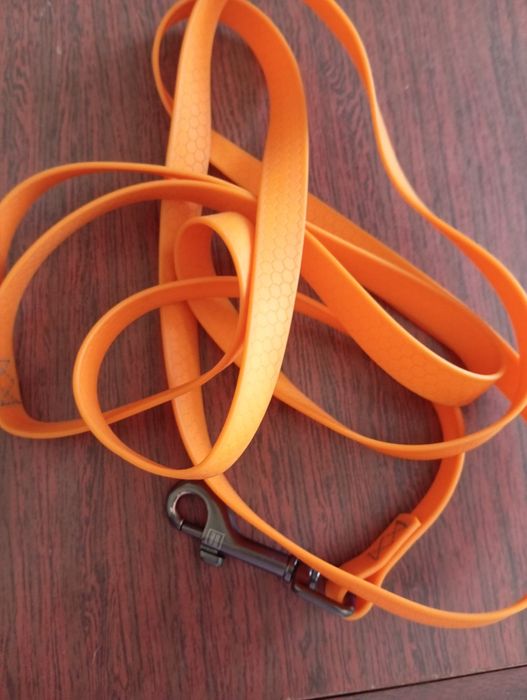 Поводок для собак