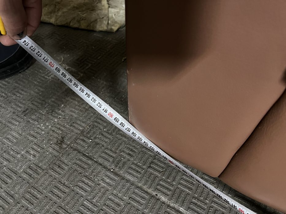 Sofa em pele (2 sofas)