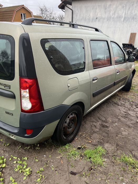 Dacia Logan  логан Дача логан2010 рік MCV