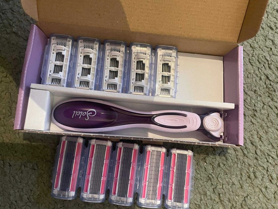 BIC maszynka Soleil Click + 9 wkładów 09036(1)