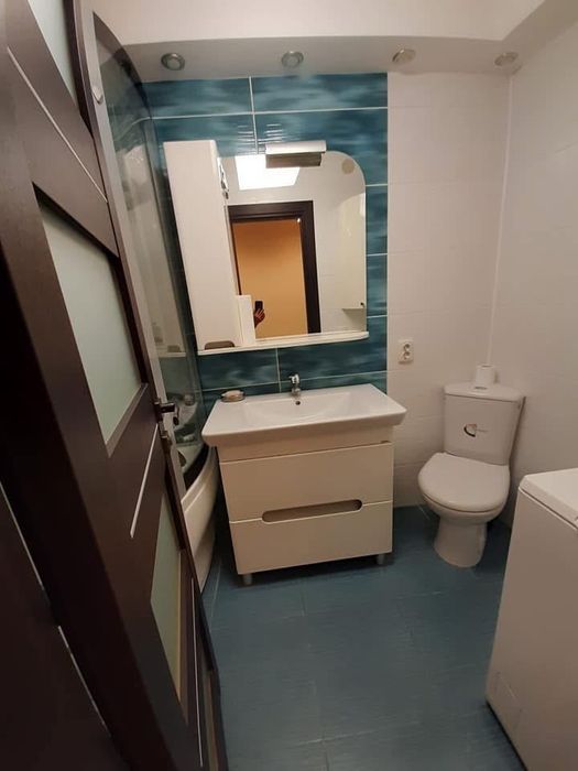 Продам 3к квартиру на Сергія Слісаренка