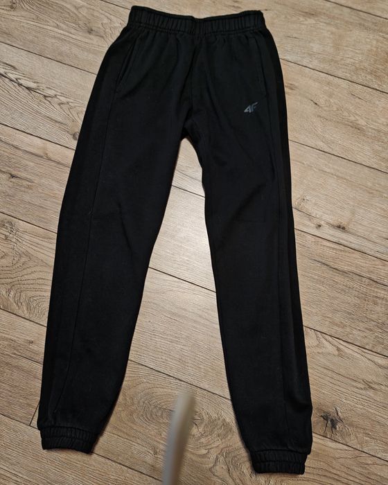 Spodnie dziecięce dresowe unisex 4f  140