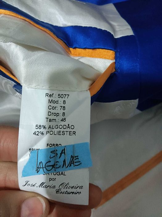 Fato de cerimónia azul royal  (tecido acetinado e brilhante)