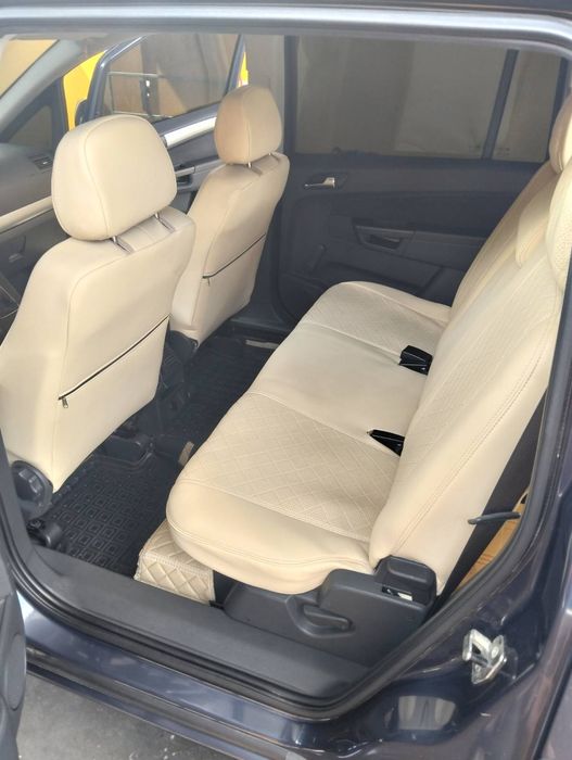 Зафіра 2010 дизель 1.7 з Німеччини