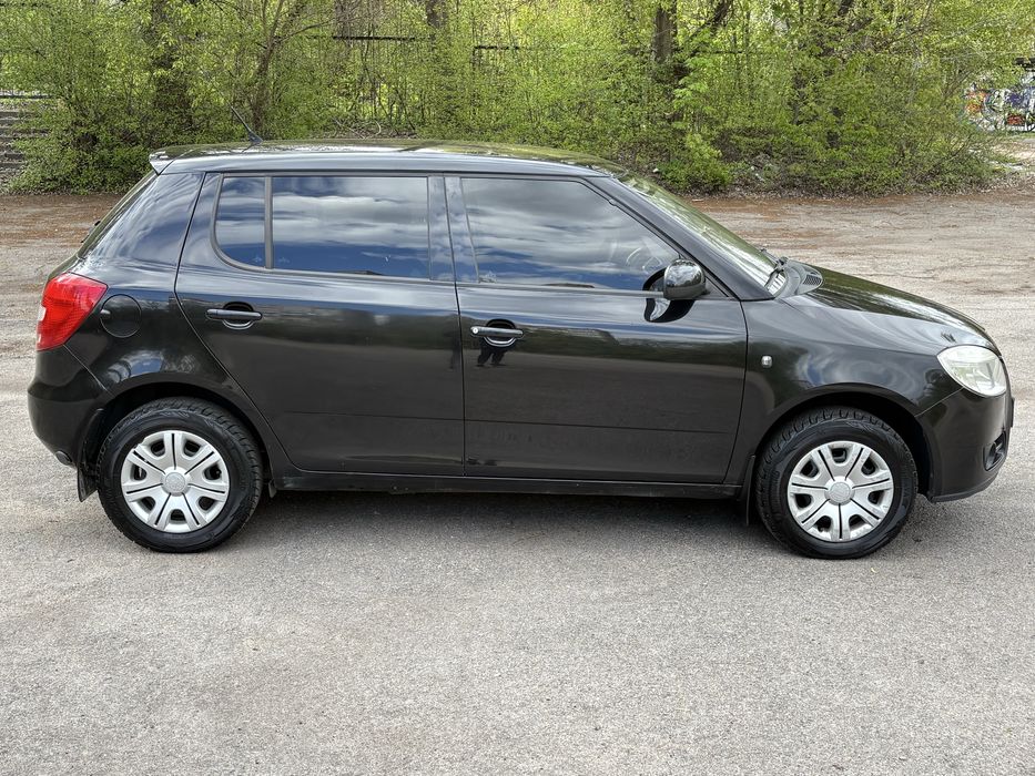 Skoda Fabia 2008 год 1.4 газ/бензин