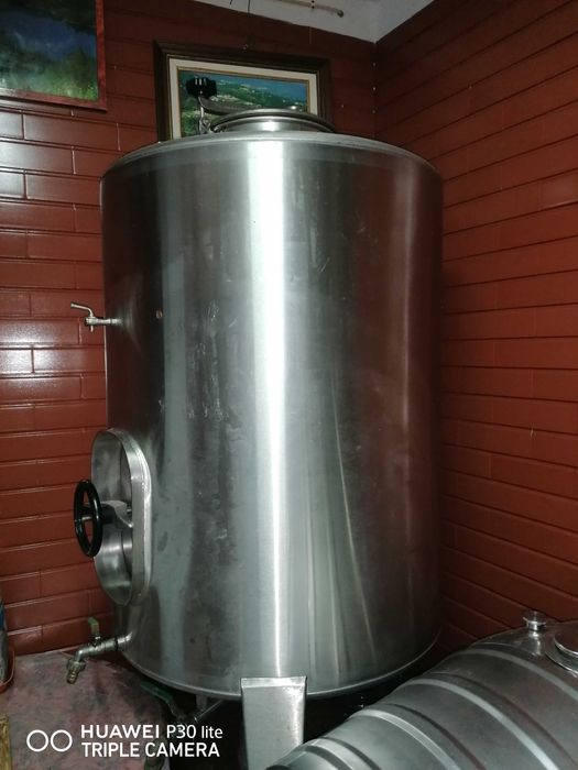 Depósitos / cubas em inox