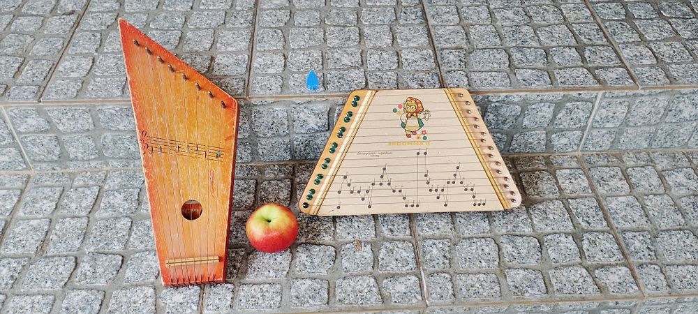 Cytra sowiecka, PRL lata 70-80 radziecka, instrument kolekcjonerski, zabawka