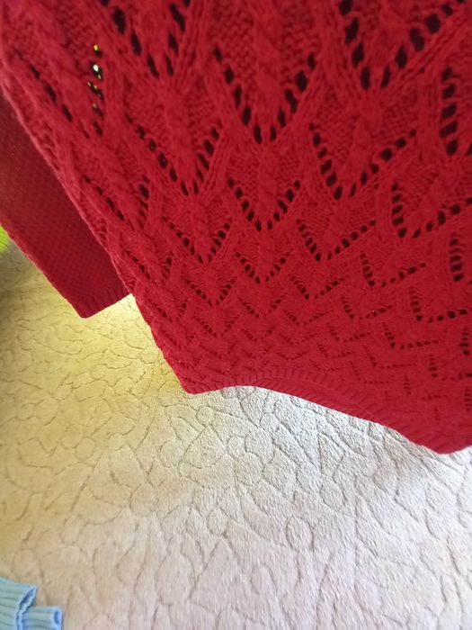 Sweter z Stradivarius  w rozm.L