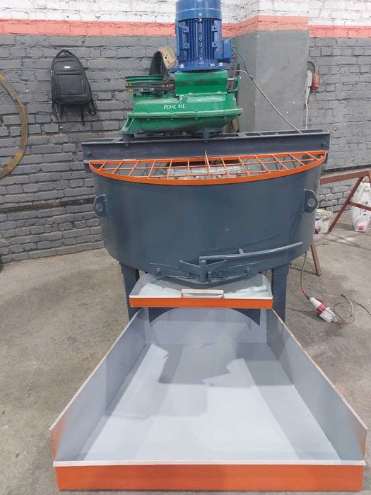 Бетономешалка, Принудительный бетоносмеситель, Растворосмеситель