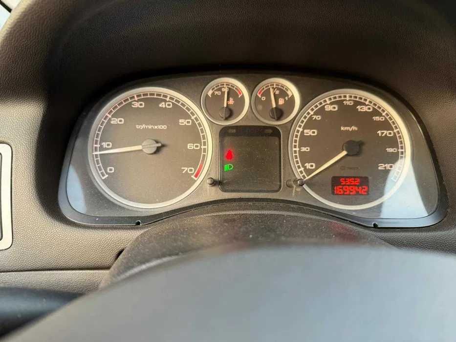 Carro Peugeot 307 2003