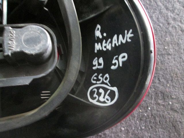 Farolim esquerdo RENAULT Megane I (BA0/1_)