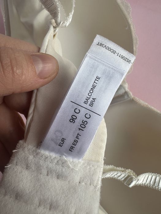 Бюстгальтер ліф Сhantelle 75F, 85B, 75F, 75C,90С