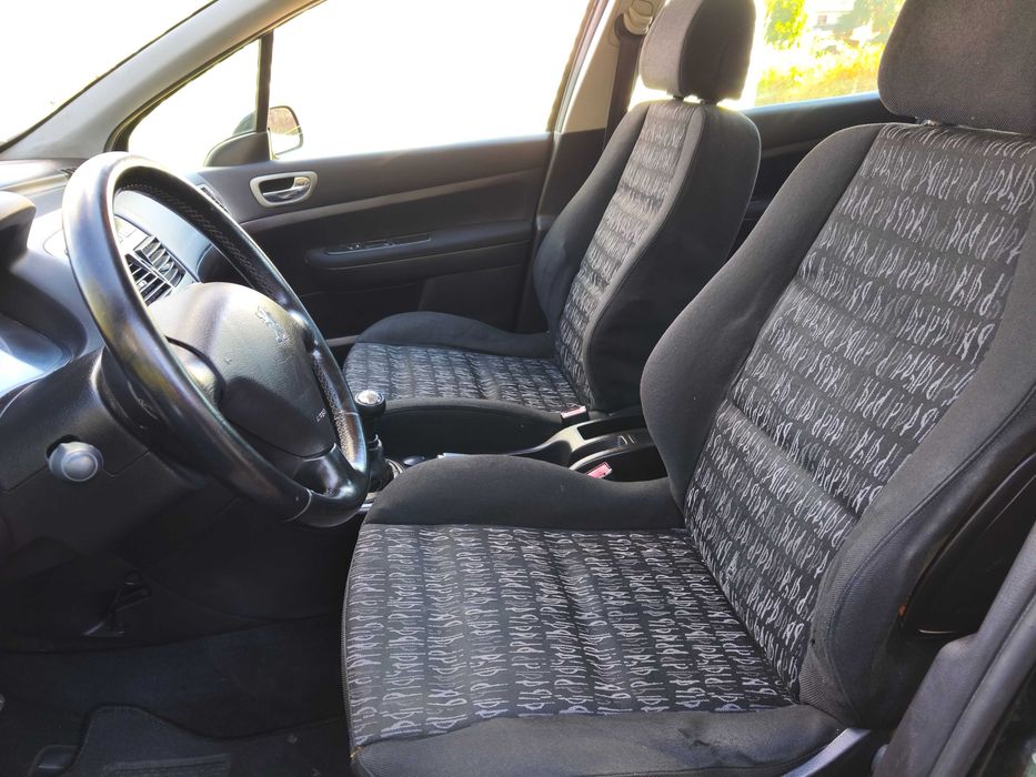 Peugeot 307 HDI 1.4 — photo 3
