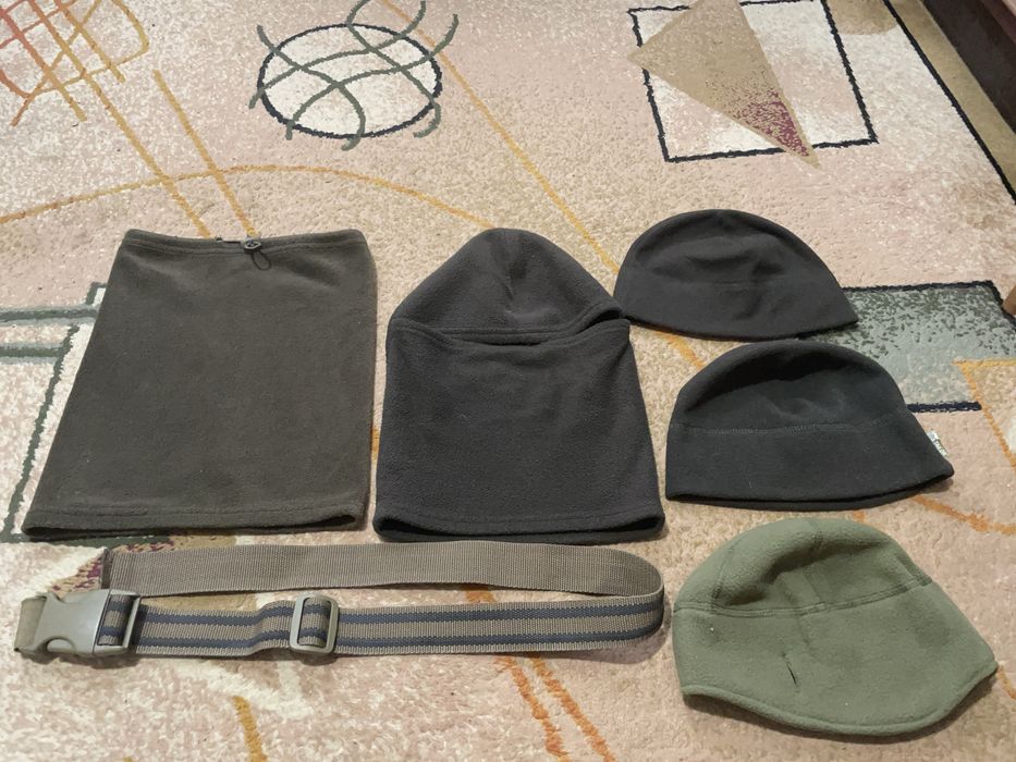 Шапки,бафф,ремінь