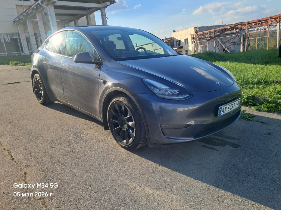 Продам електроавтомобіль в гарному стані