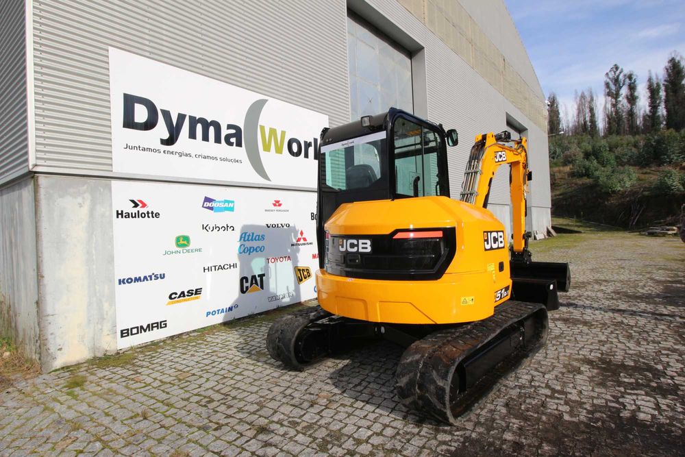 Minigiratória rastos escavadora JCB  51 R3