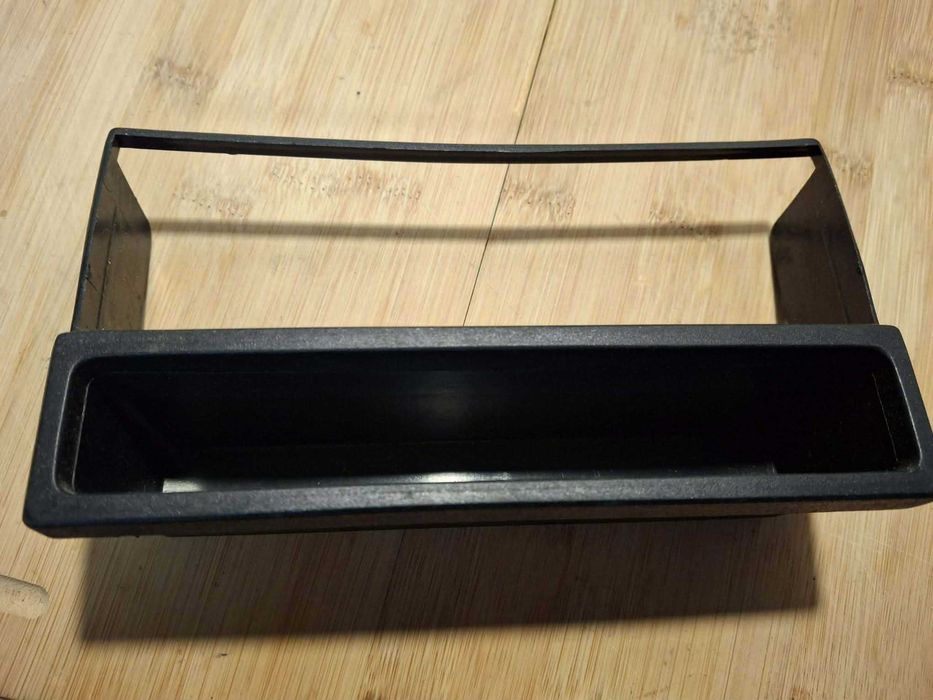 Caixa para auto rádio de 2 para 1 din
