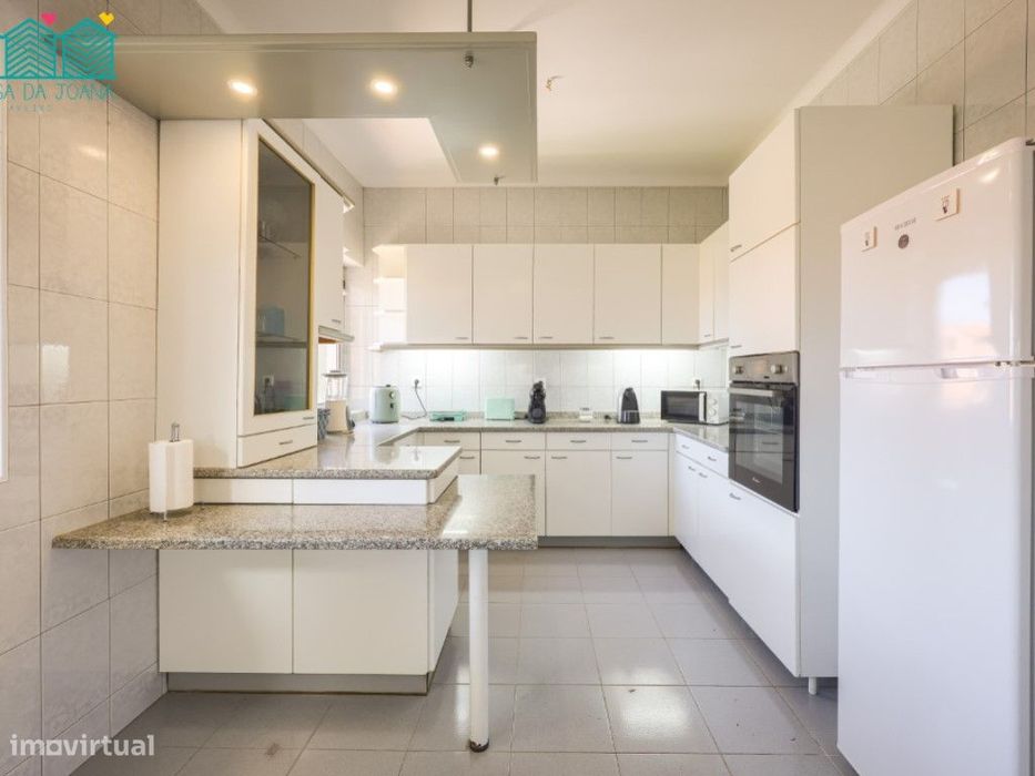 Apartamento T4 em Aveiro
