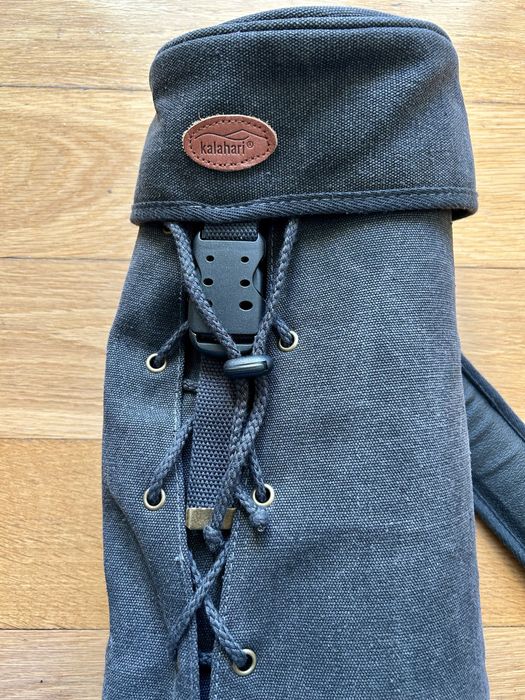 Tripé Manfrotto, modelo 055XPROB, com cabeça