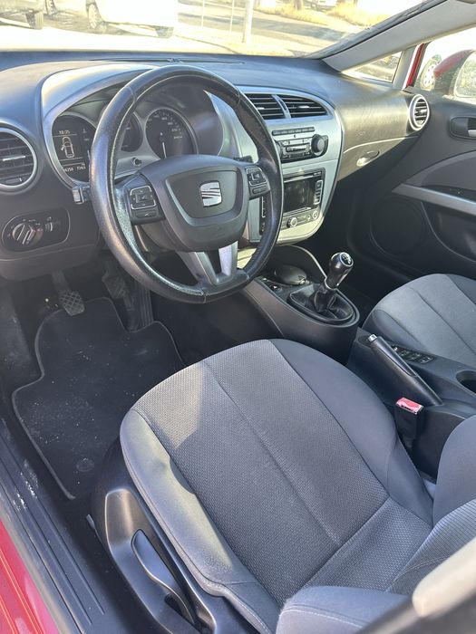 SEAT Leon — fotografia 7
