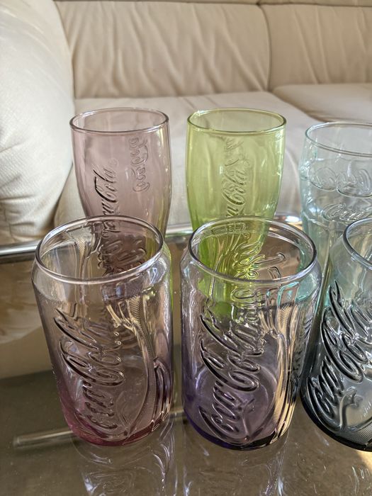 Copos Coca Cola coloridos