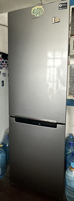 Холодильник, пральна машина