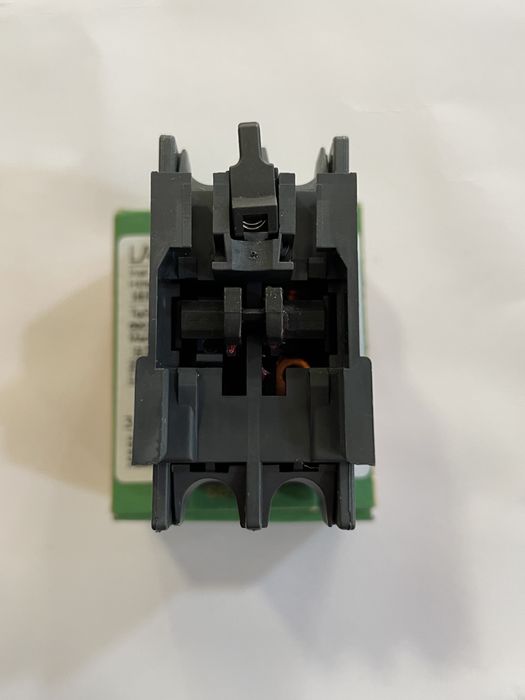 Bloco Contactos Auxiliares Schneider Electric TeSys LADN11 (Novo)