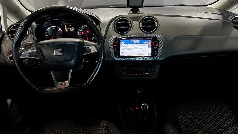Seat Ibiza 2.0 TDI 143 CV Ano 2012 Versao FR ( RESERVADO )