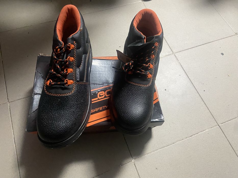 Botas de Segurança BlackLeather BEC01 - Tam. 44 (Novas)