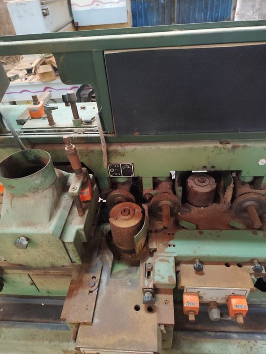 Molduradora Guilliet