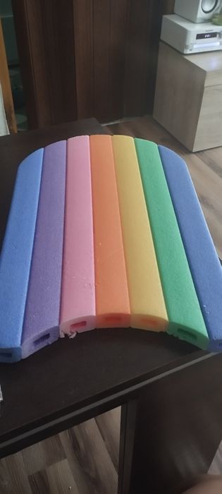 Piankowa kolorowa deska do pływania