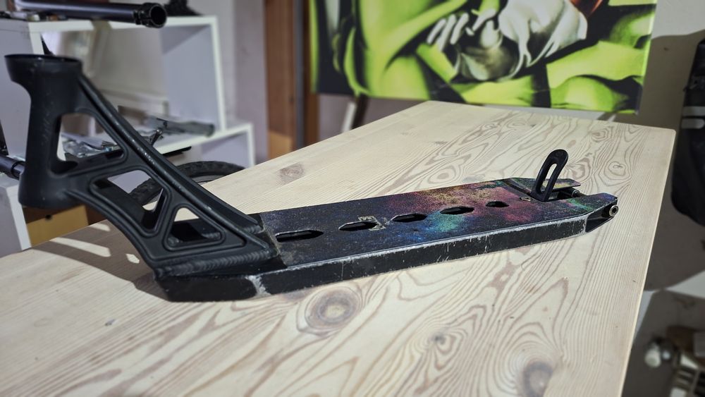 Deck  Striker Aether 47 cm