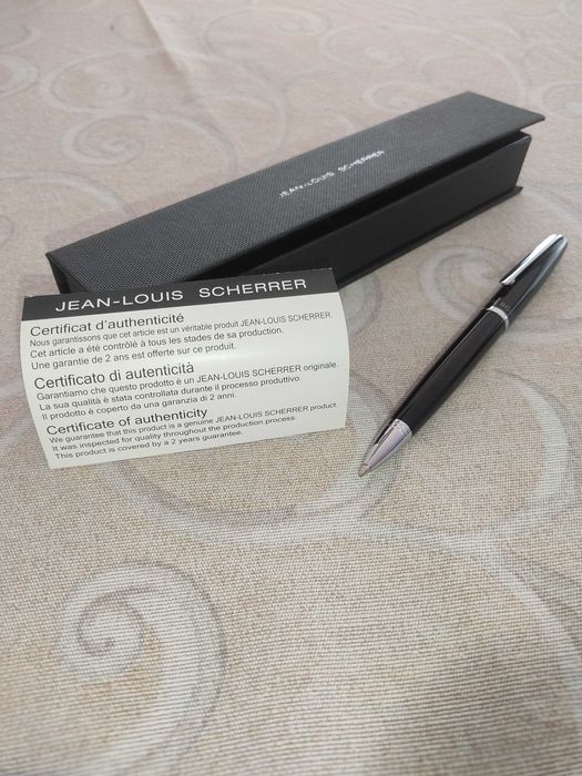 Caneta Jean-Louis Scherrer Rollerball – Nova c/ Caixa, Preto, prateado