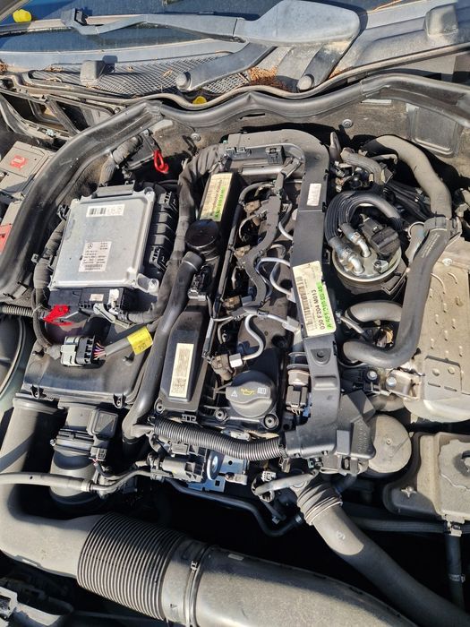 651913 Mercedes C200 Engine