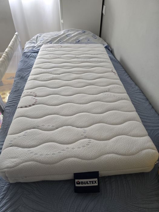 Berco Zippy com colchão Pikolin bultex  baby