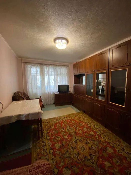 Продам 2-комн квартиру в районе Янтарная ул.
