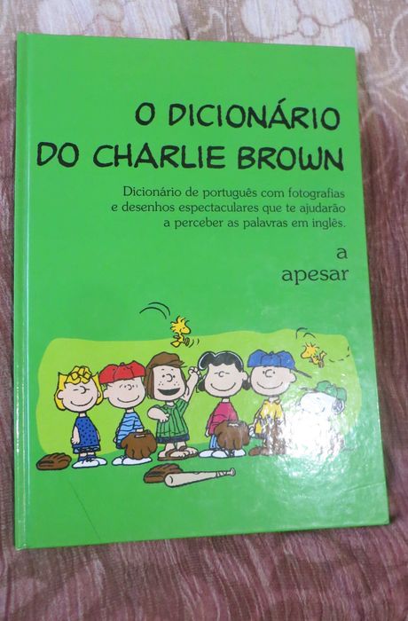 Dicionário Ilustrado de Charlie Brown - Para começar a aprender Inglês