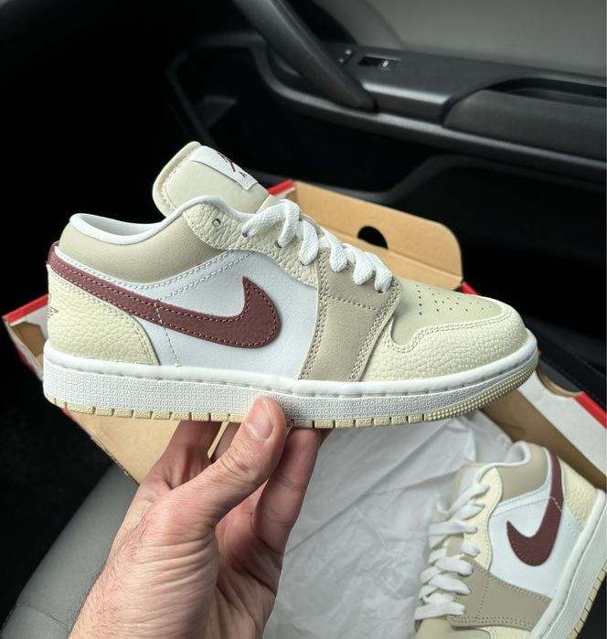 Женские Nike Air Jordan 1  Low Новые  Оригинал