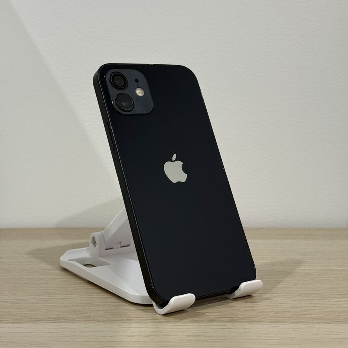 iPhone 12 - 64GB - Desbloqueado
