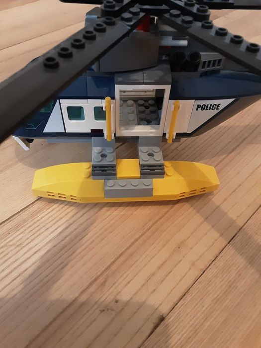 Lego city Pościg śmigłowcem 60067